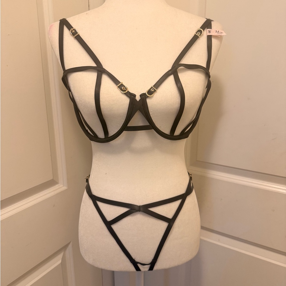 Victoria's Secret Black Strappy Pleather Bra Set